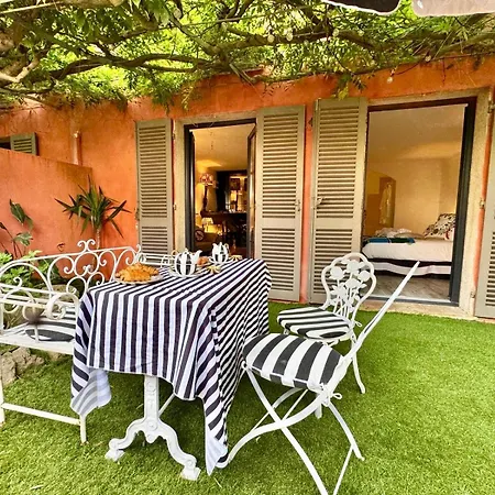 Romana * Saint-Tropez